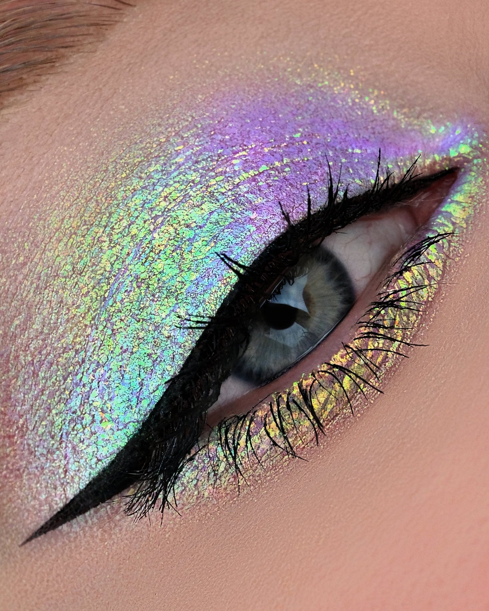 Cry Baby Opal Moonstone Multichrome Loose Eyeshadow - Karla Cosmetics