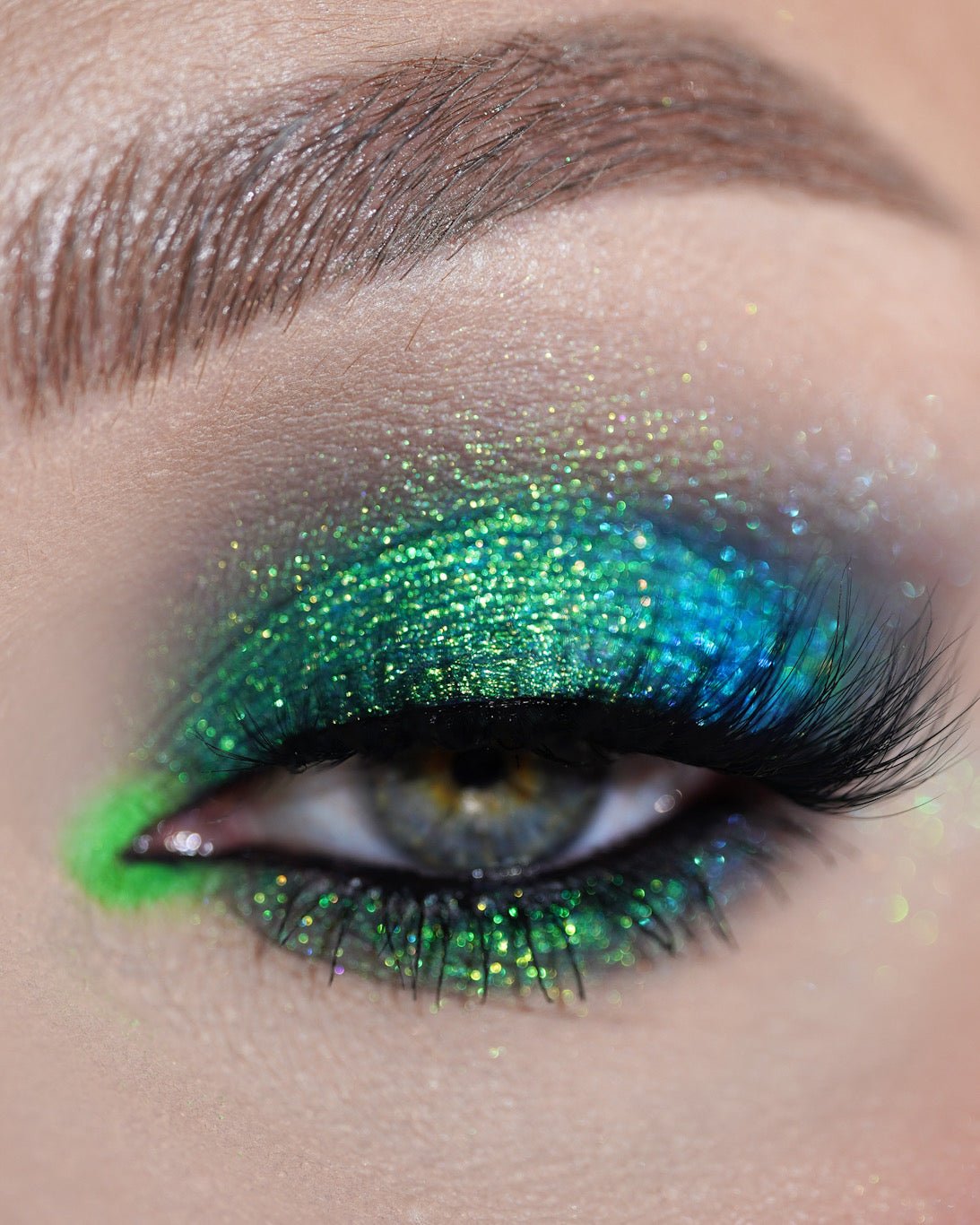 Pom Pom Pastel Duochrome Loose Eyeshadow - Karla Cosmetics