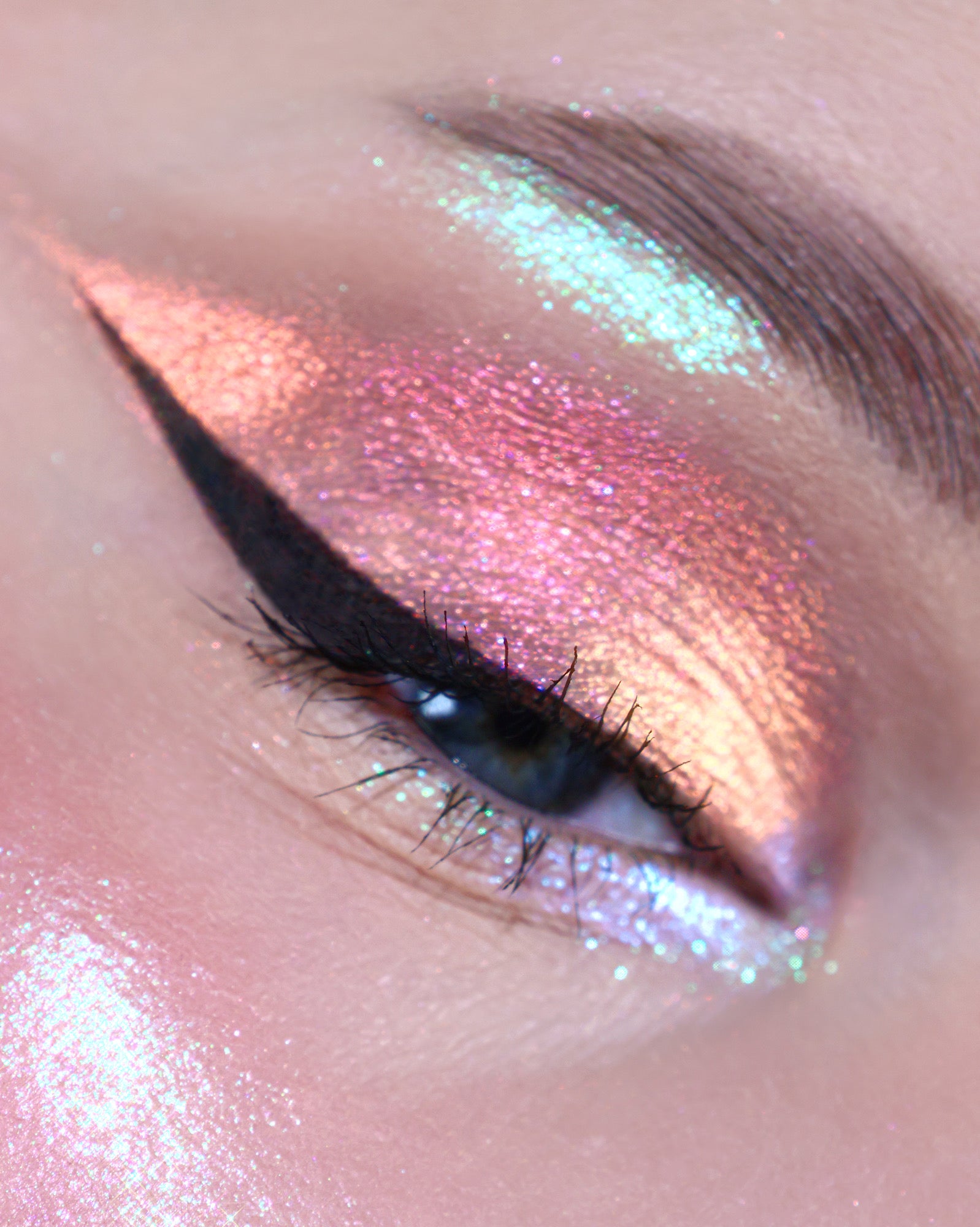 Pigtails Pastel Duochrome Loose Eyeshadow - Karla Cosmetics