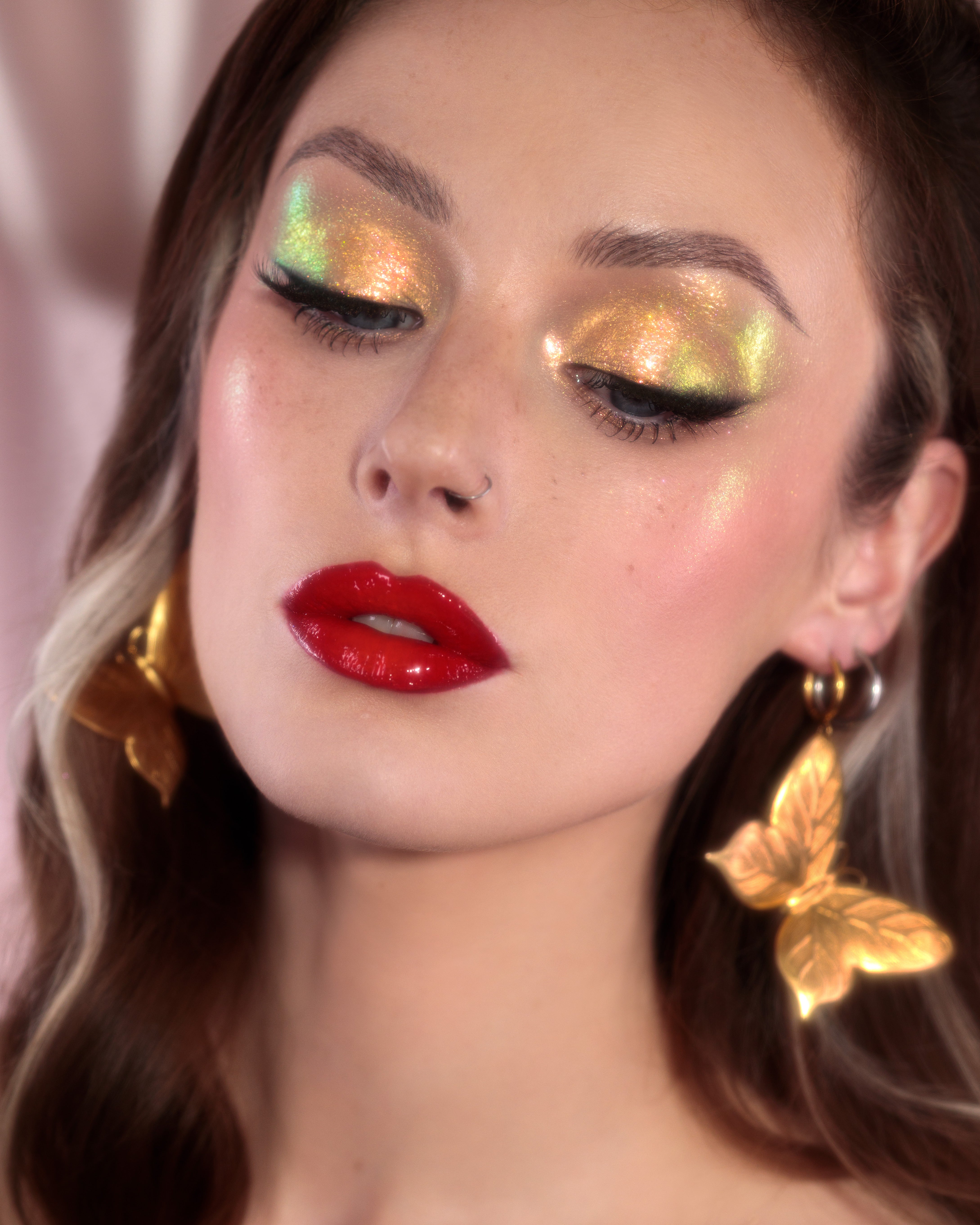 Sassy Pants Opal Moonstone Multichrome Loose Eyeshadow - Karla Cosmetics