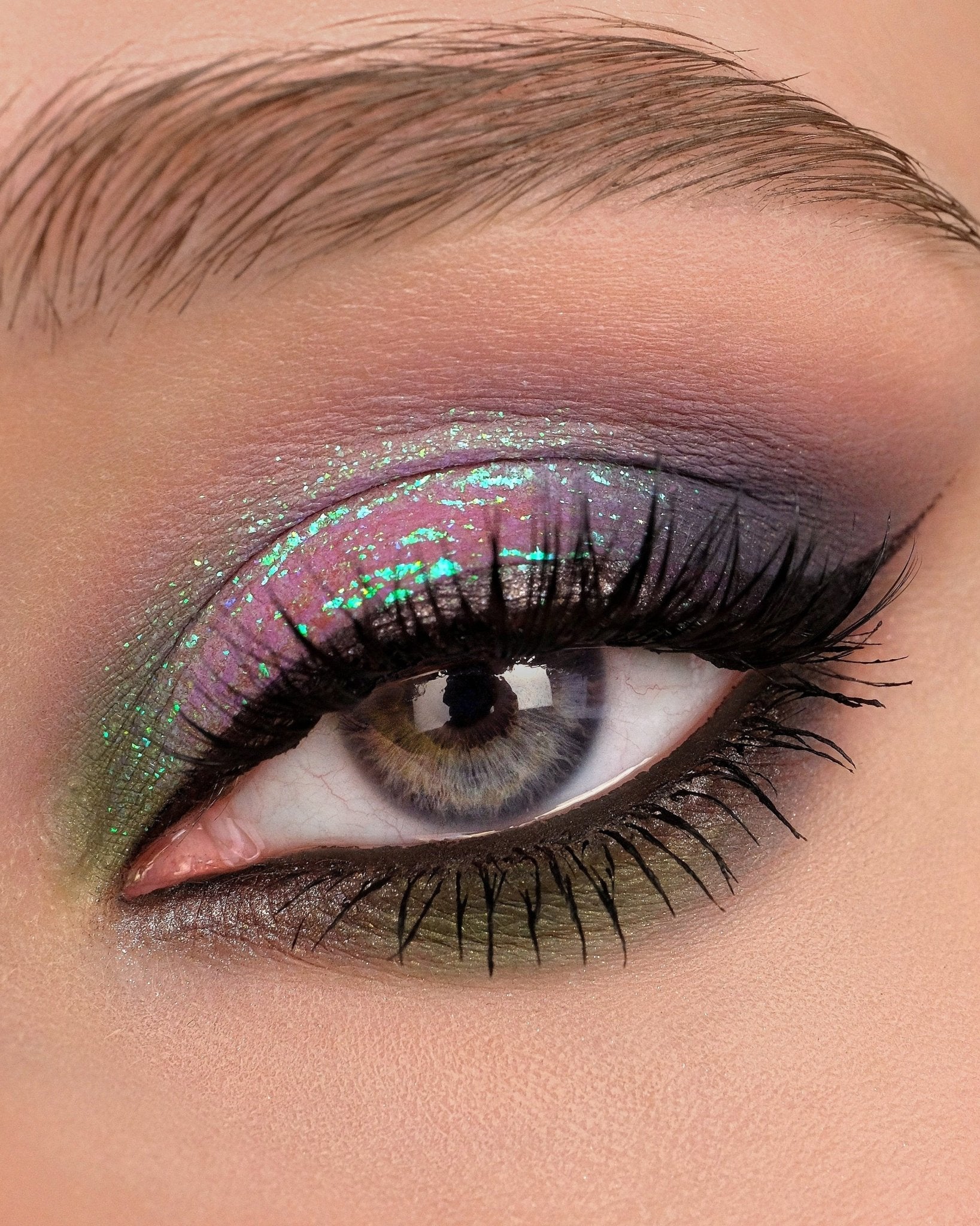 Birdsong Opal Multichrome Loose Eyeshadow - Karla Cosmetics