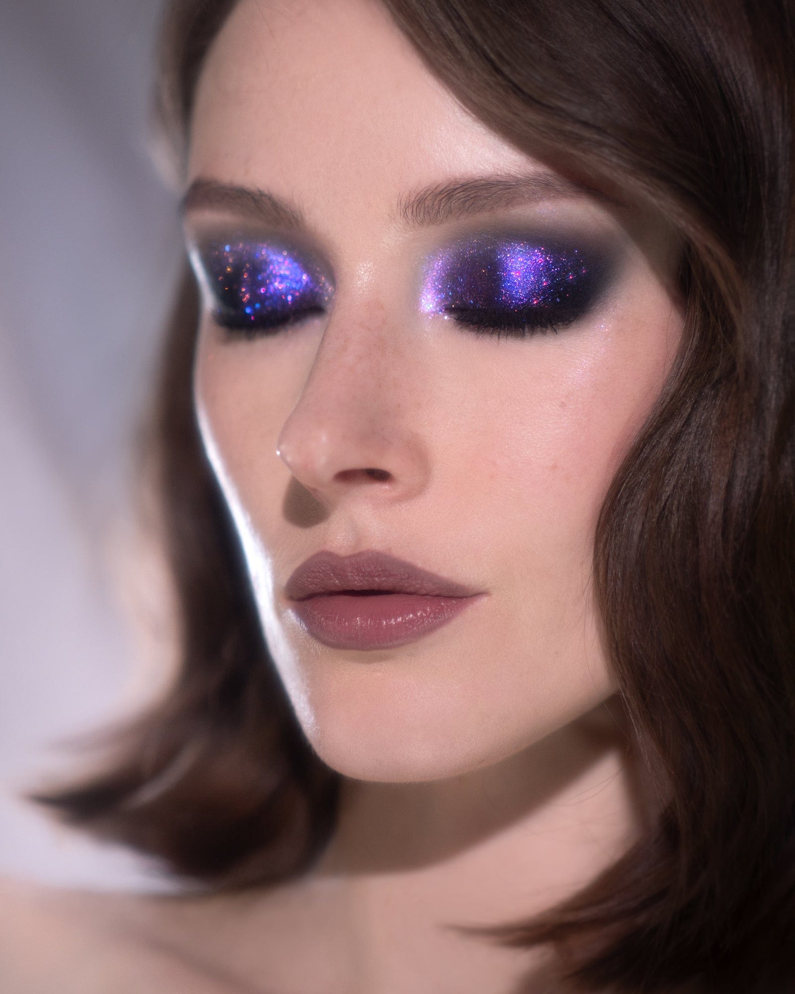 Night Kiss Opal Multichrome Loose Eyeshadow - Karla Cosmetics