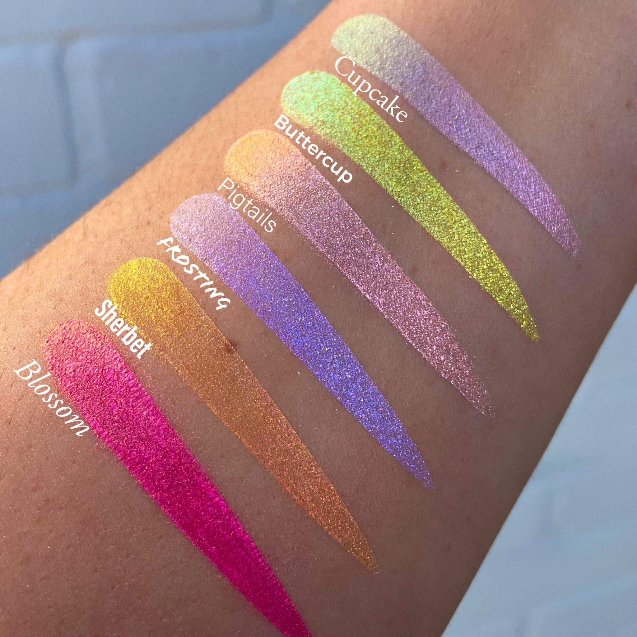 Blossom Pastel Duochrome Loose Eyeshadow - Karla Cosmetics