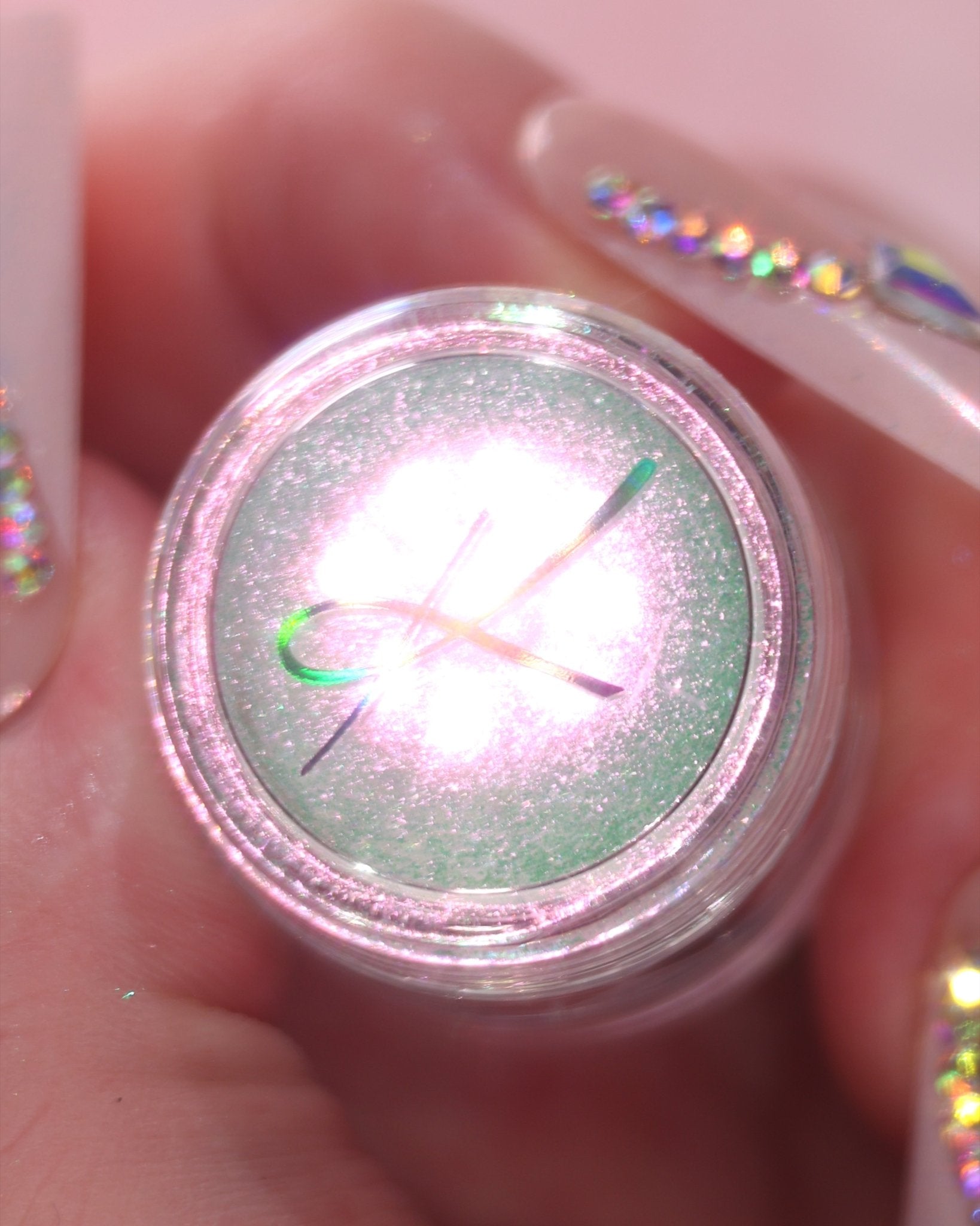 Nightgown Opal Multichrome Loose Eyeshadow - Karla Cosmetics