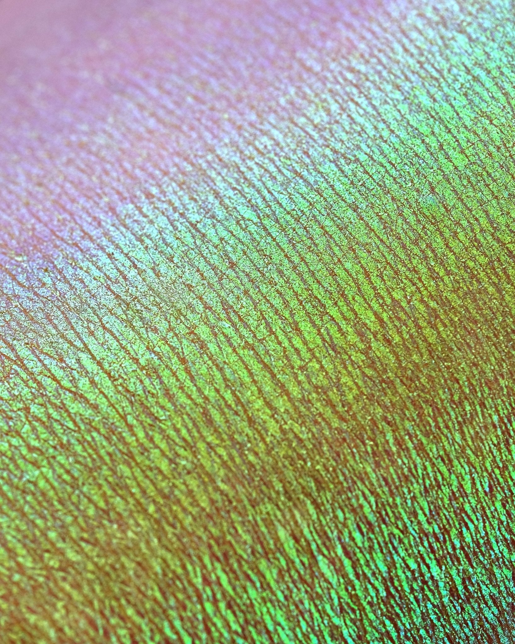 Pom Pom Pastel Duochrome Loose Eyeshadow - Karla Cosmetics