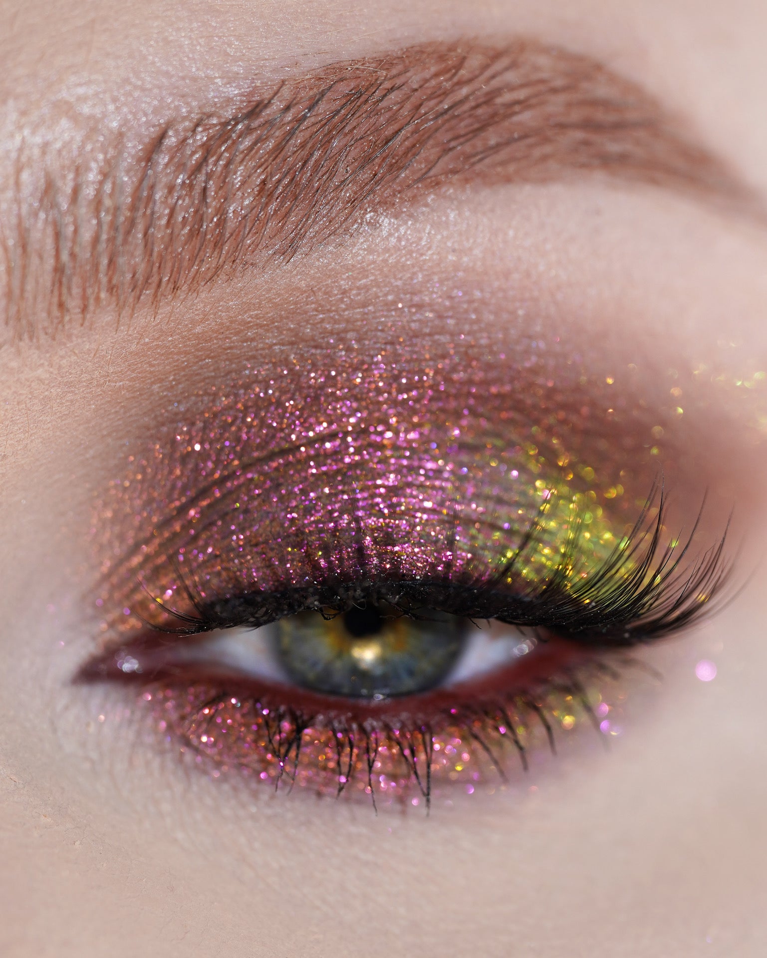 Happy Bunny Opal Moonstone Multichrome Loose Eyeshadow - Karla Cosmetics