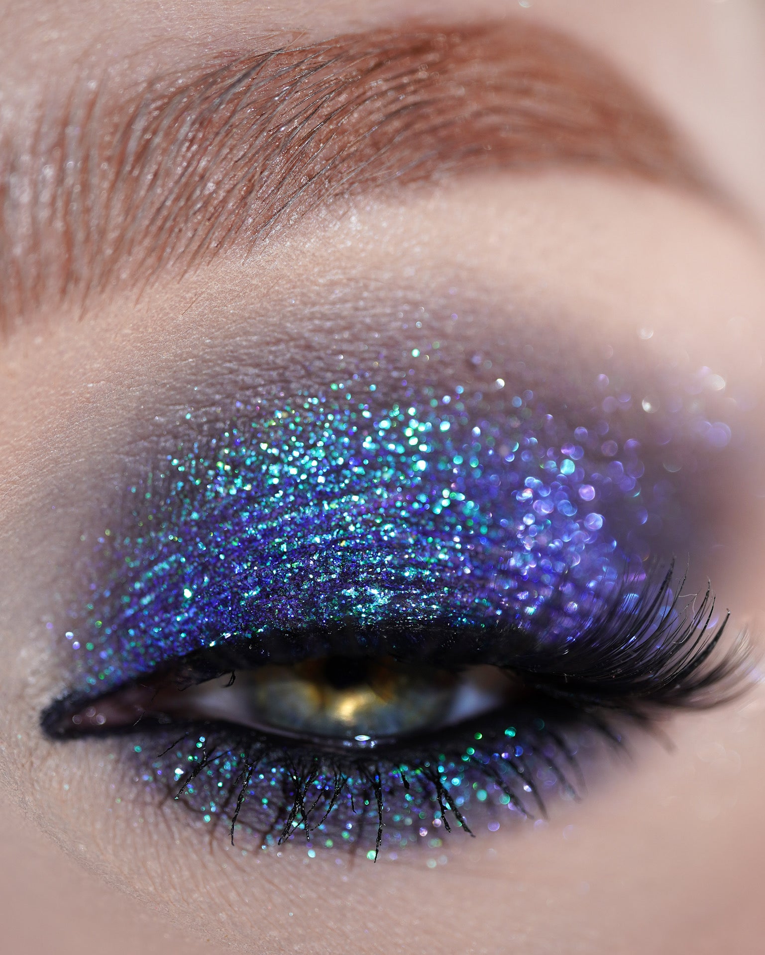 Moody Cow Opal Moonstone Multichrome Loose Eyeshadow - Karla Cosmetics