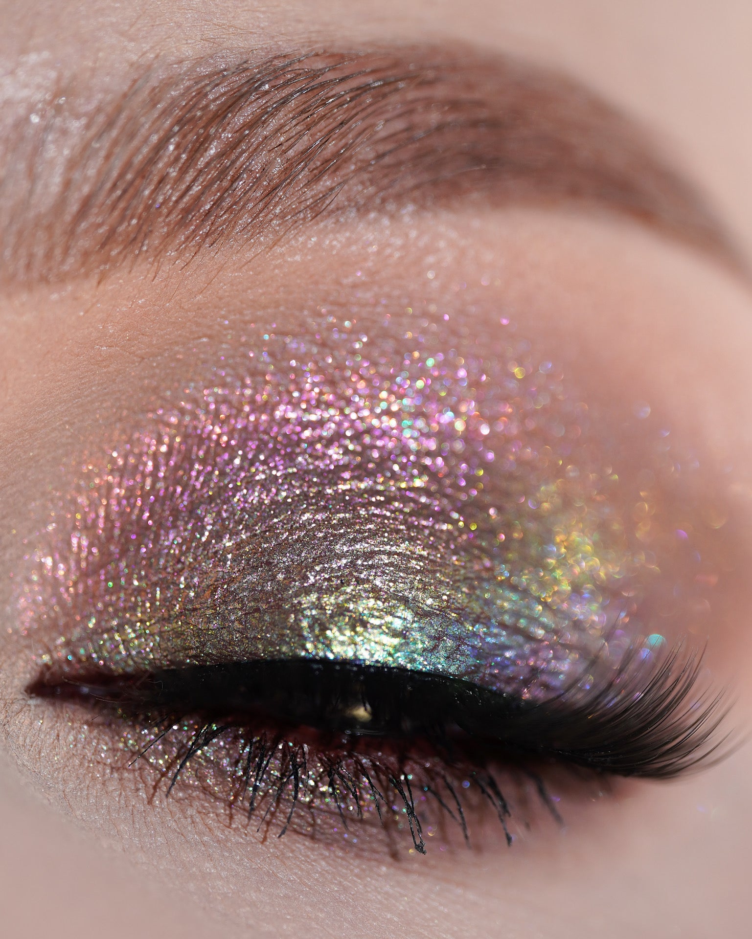 Velvet Dreams Opal Multichrome Pressed Eyeshadow - Karla Cosmetics