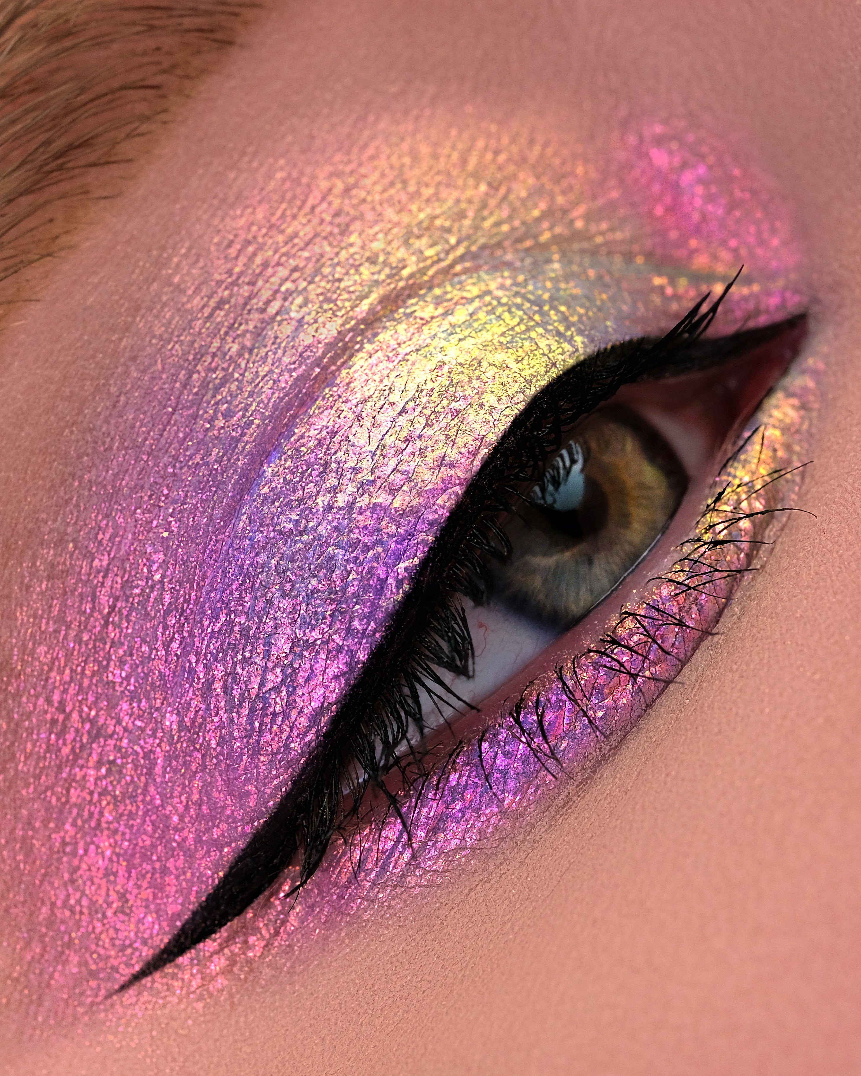 Happy Bunny Opal Moonstone Multichrome Loose Eyeshadow - Karla Cosmetics
