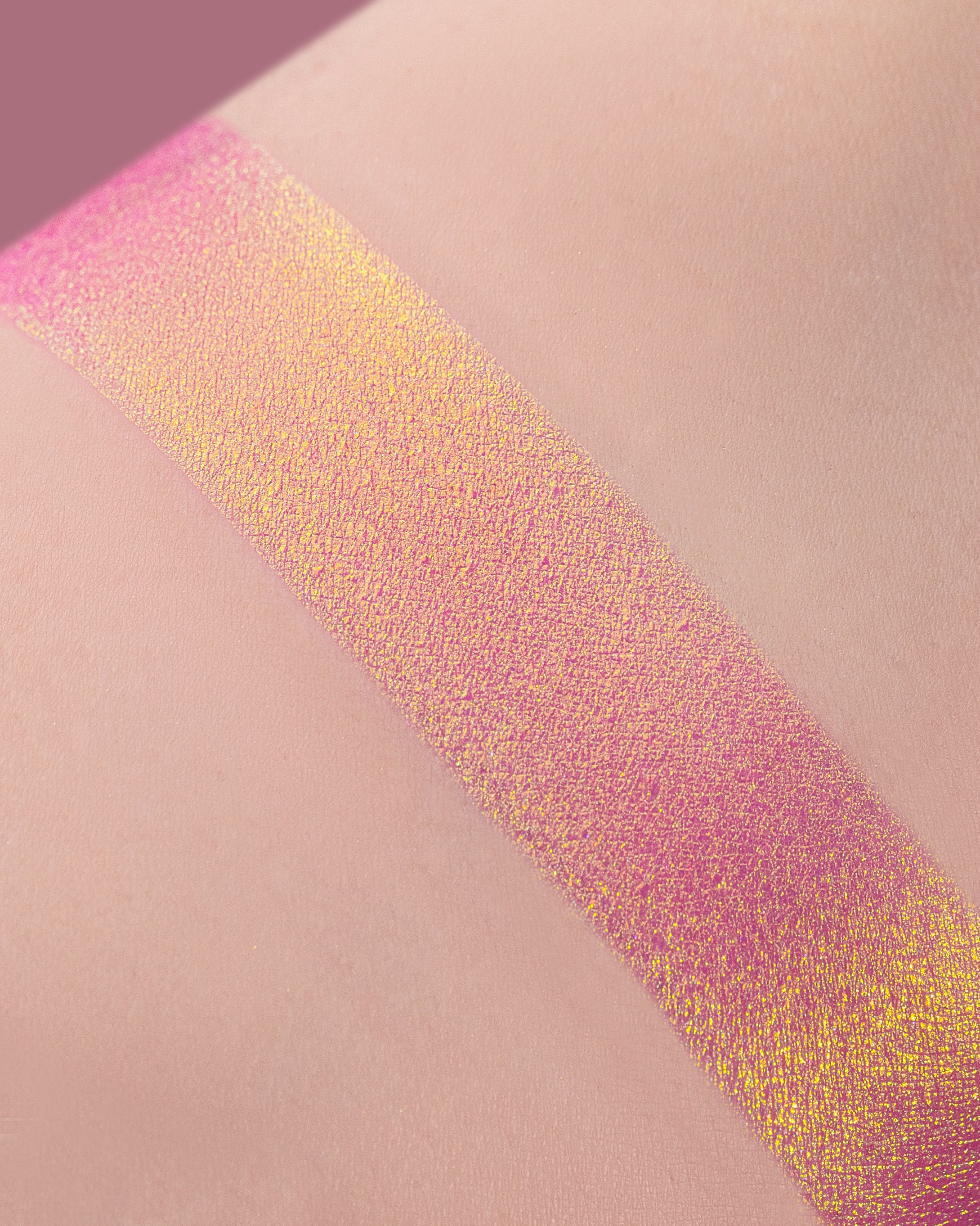 Ballerina Slipper Pastel Duochrome Loose Eyeshadow - Karla Cosmetics