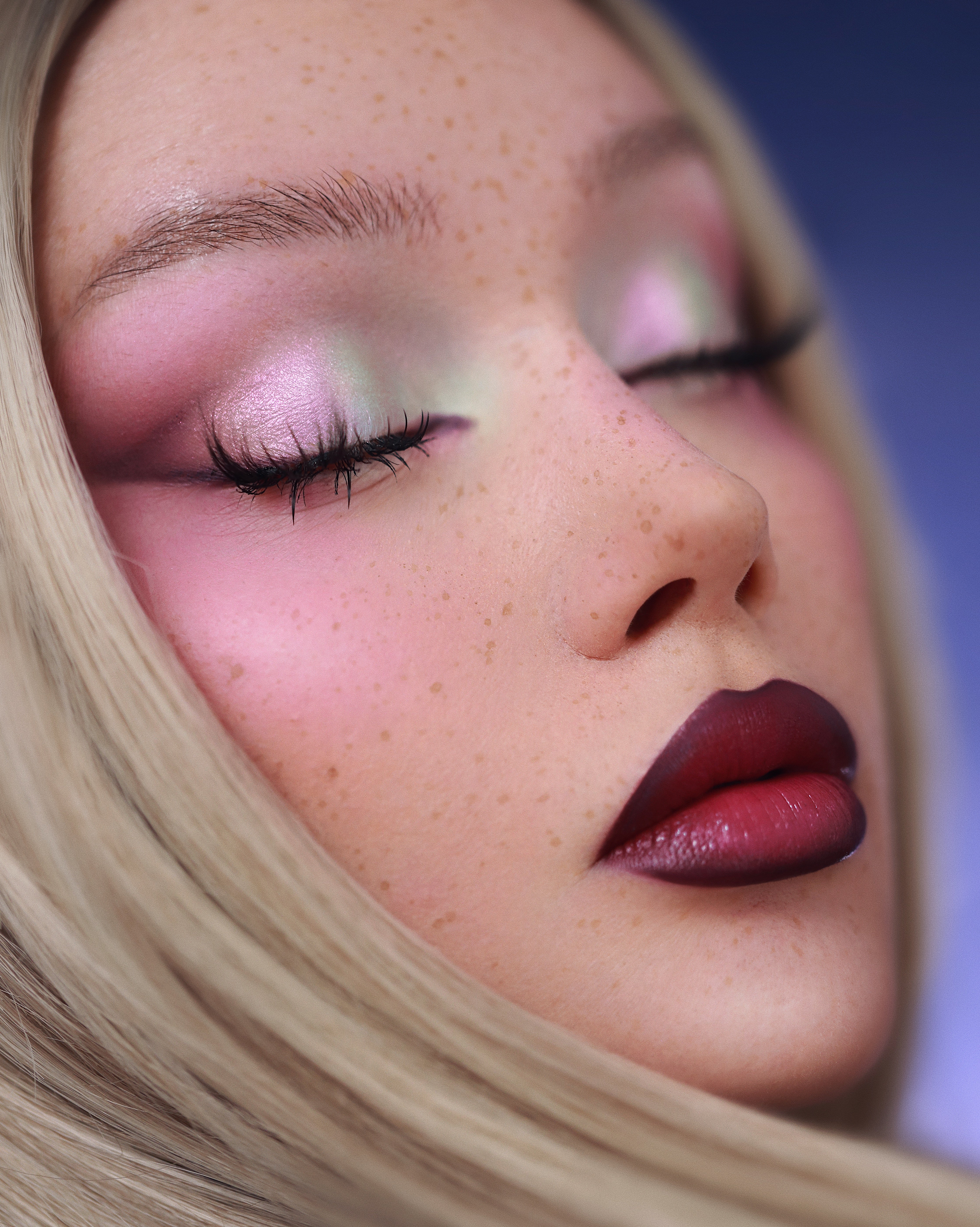 "Design Your Own" Iridescent Glow Kit