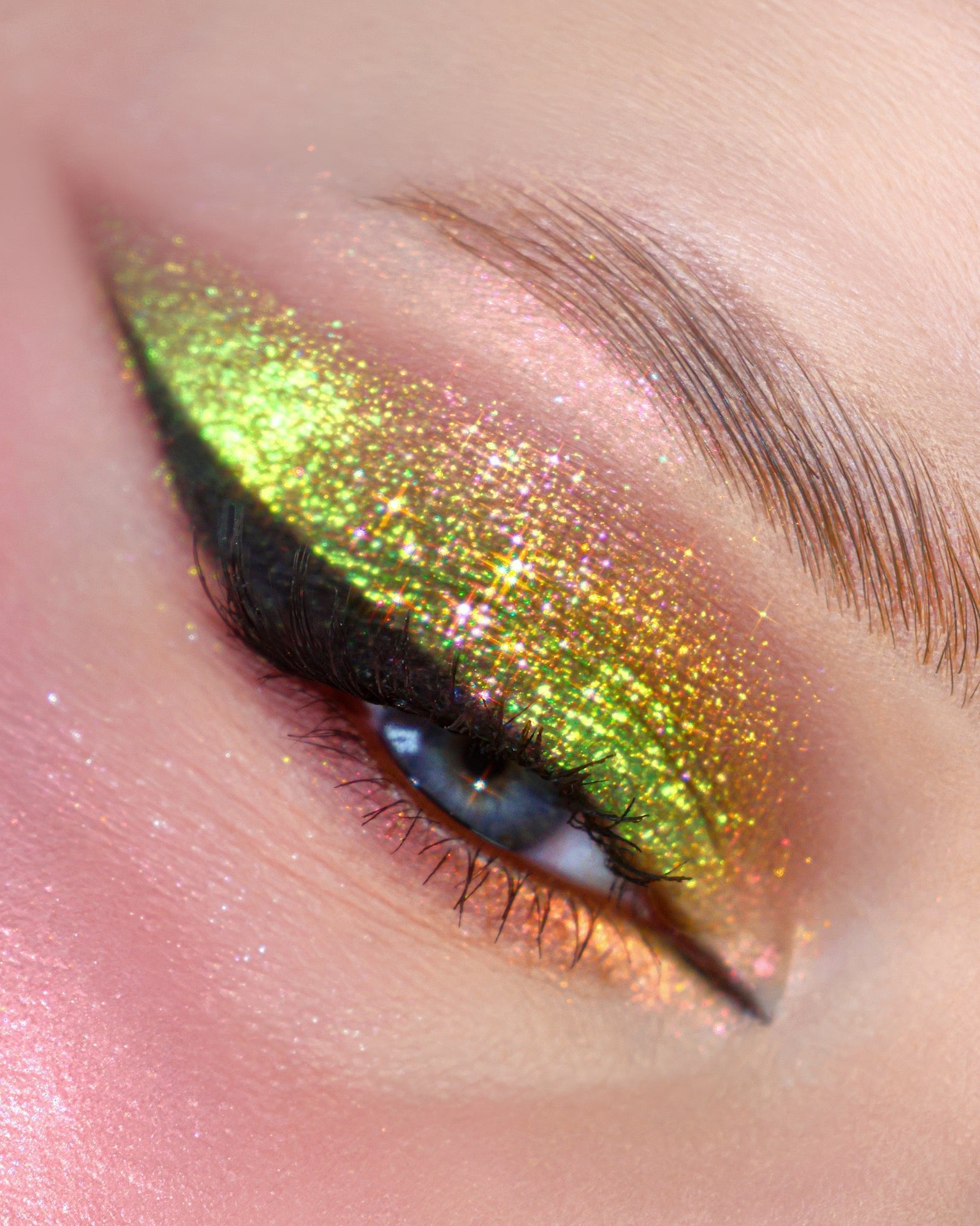 Beauty Sleep Opal Multichrome Loose Eyeshadow - Karla Cosmetics