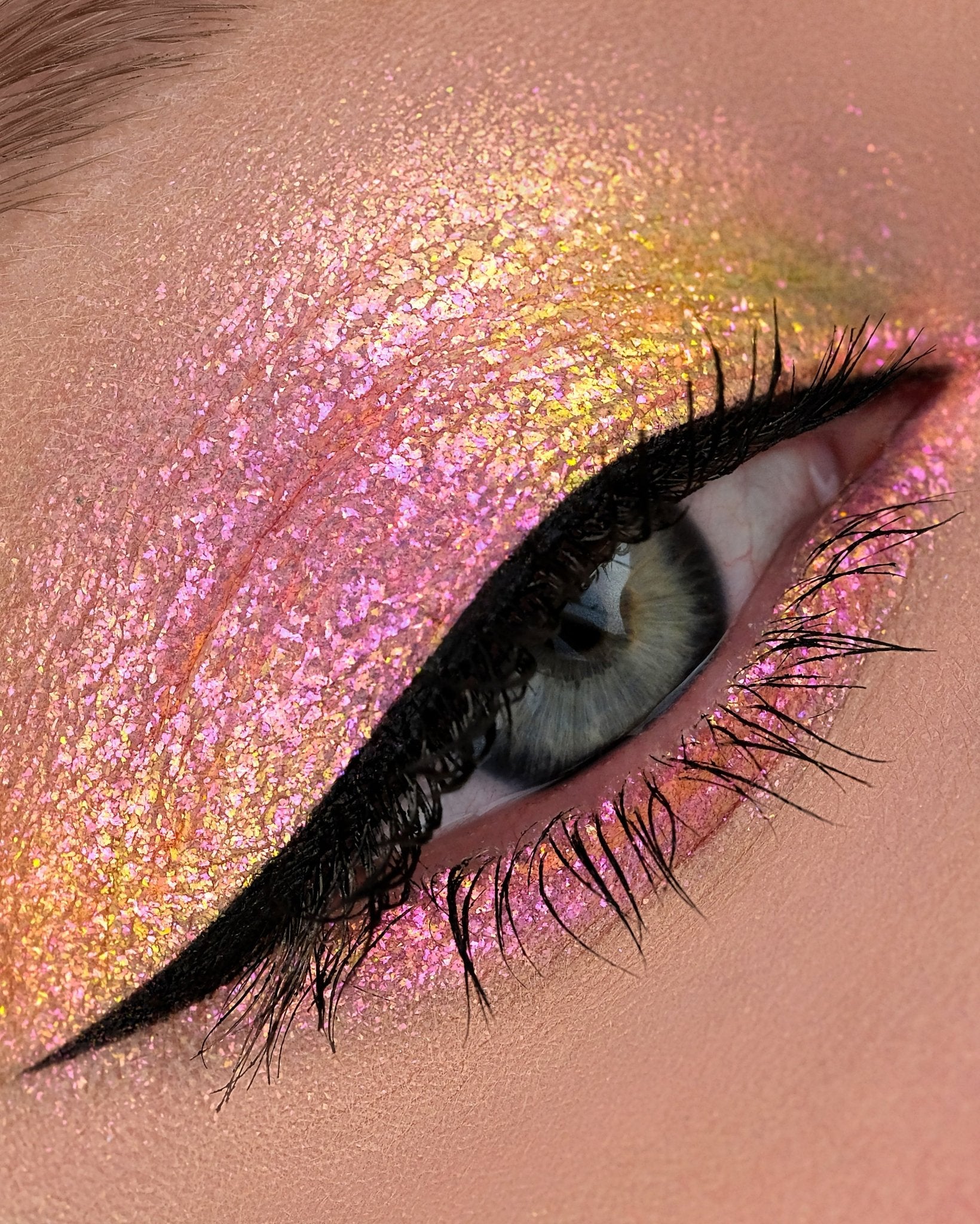 Drama Queen Opal Moonstone Loose Eyeshadow - Karla Cosmetics