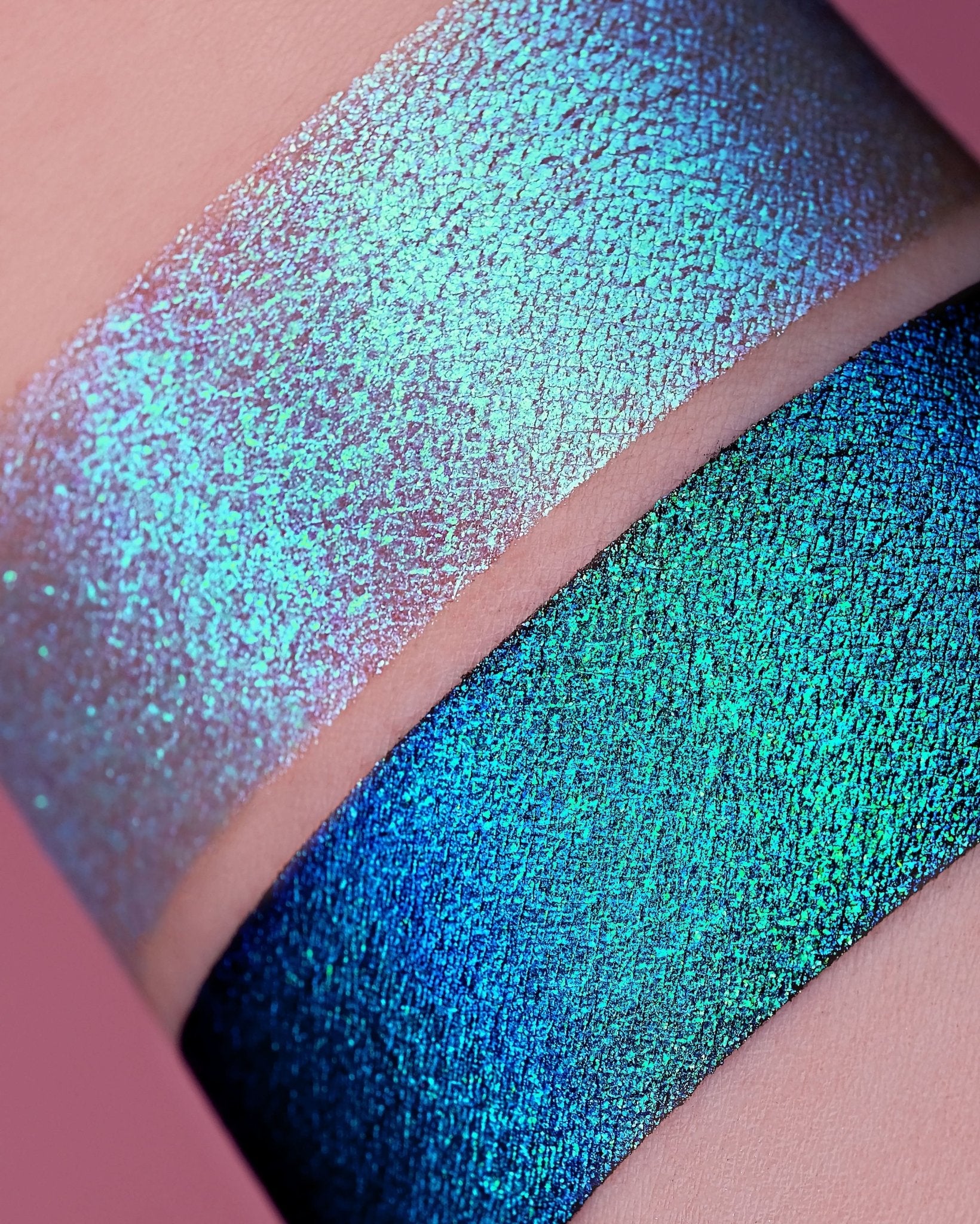 Dreamer Opal Multichrome Loose Eyeshadow - Karla Cosmetics