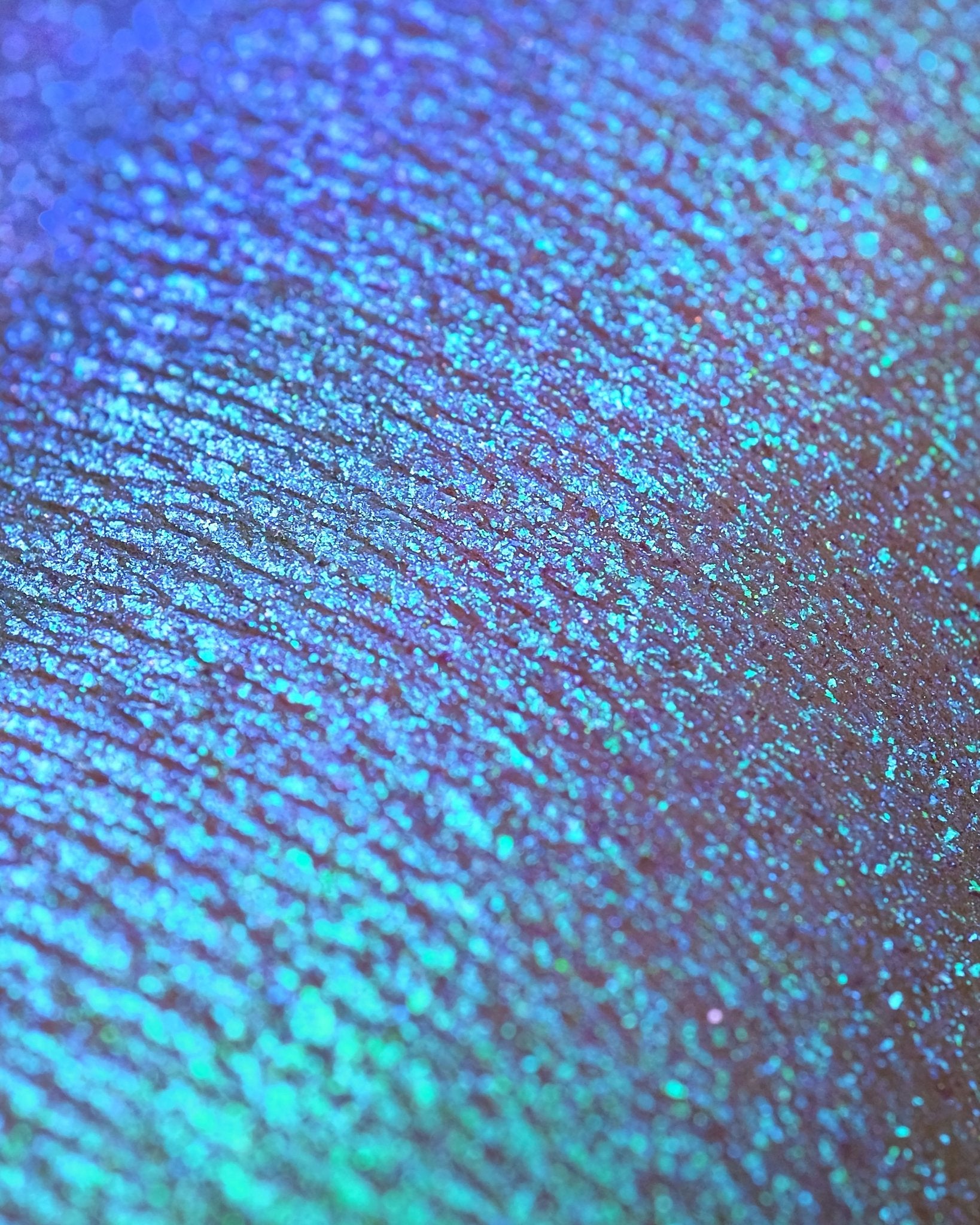 Dreamer Opal Multichrome Loose Eyeshadow - Karla Cosmetics