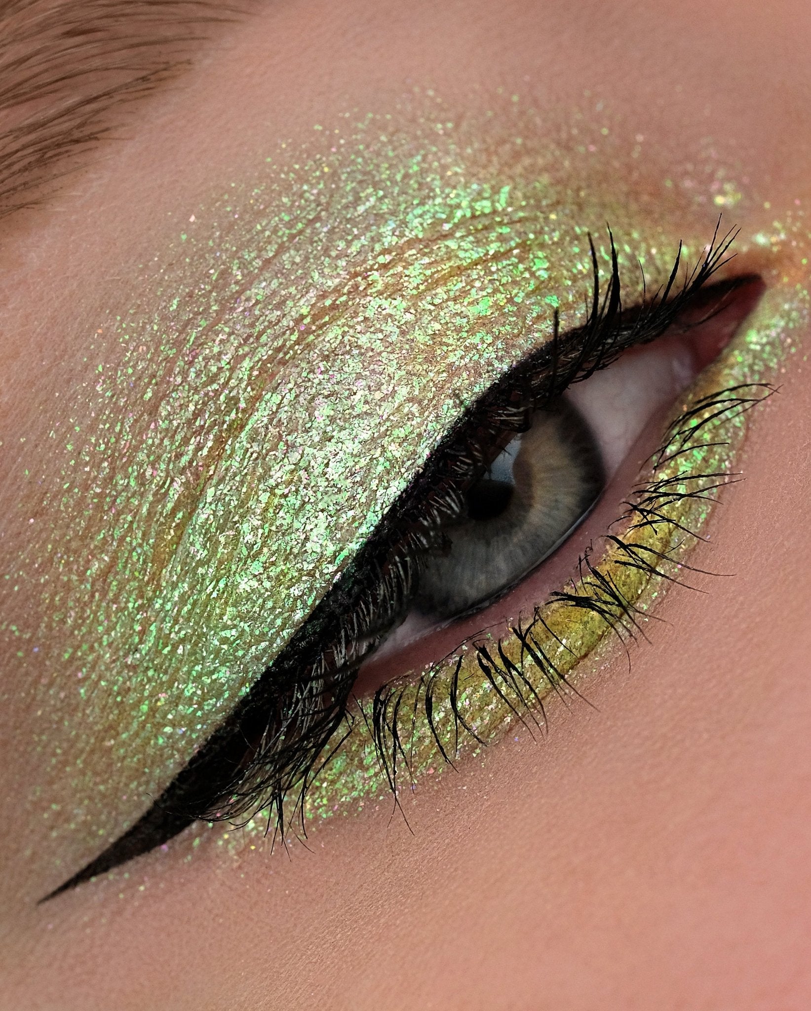 Lucky Charm Opal Moonstone Loose Eyeshadow - Karla Cosmetics