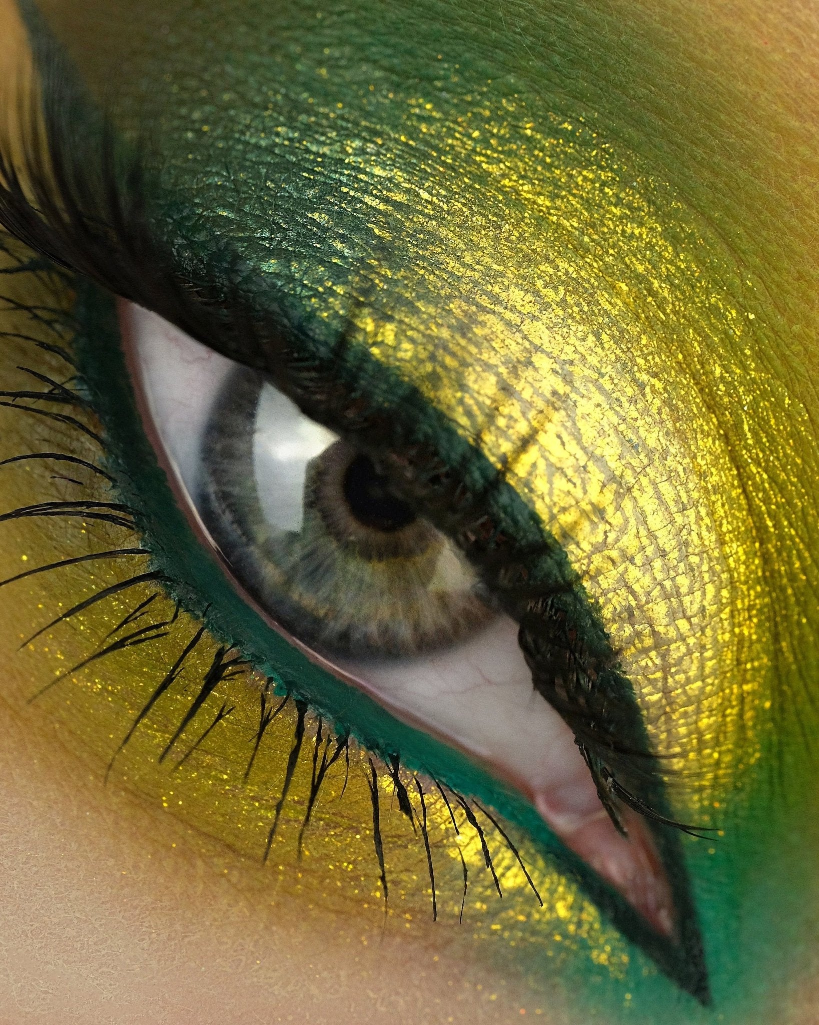 All Opal Multichrome Loose Eyeshadows - Karla Cosmetics