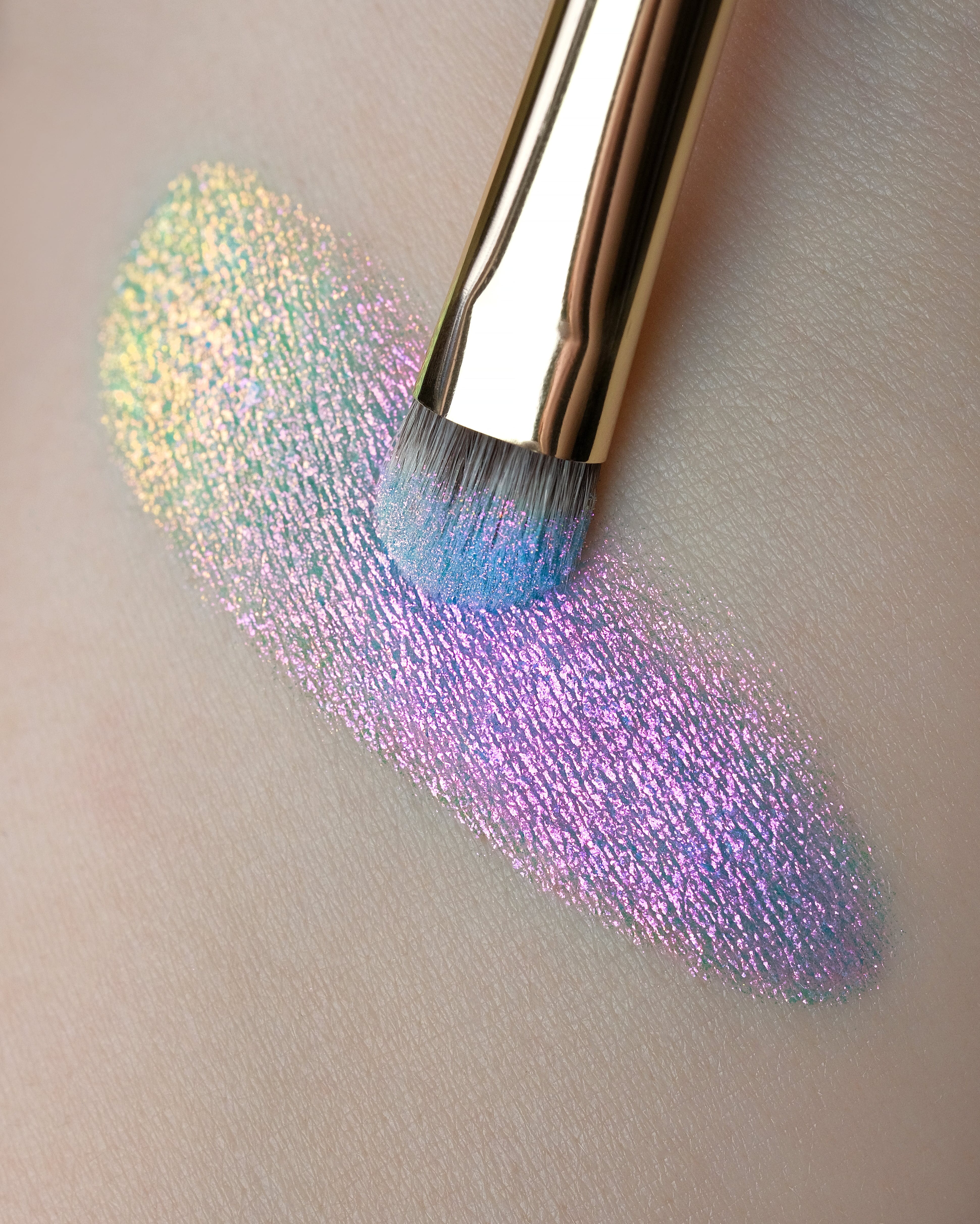 Bossy Boots Opal Moonstone Multichrome Loose Eyeshadow - Karla Cosmetics