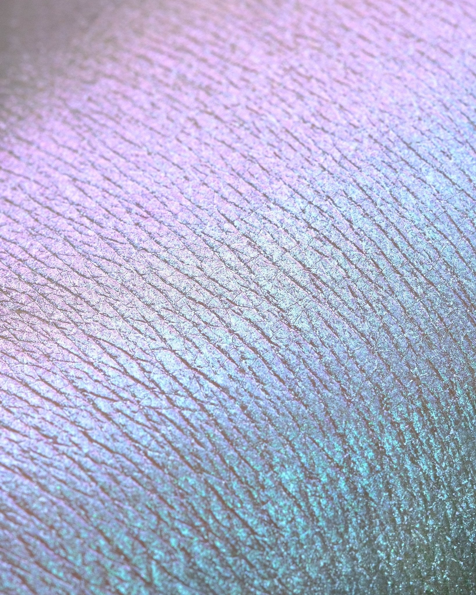 Bubble Bath Opal Multichrome Loose Eyeshadow - Karla Cosmetics