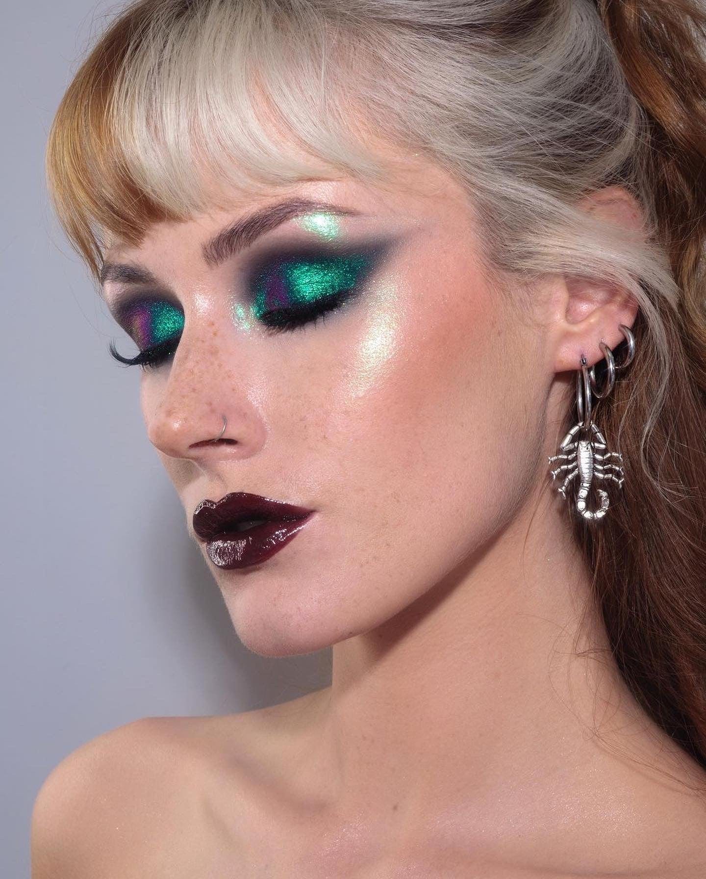 Lullaby Original Multichrome Loose Eyeshadow - Karla Cosmetics