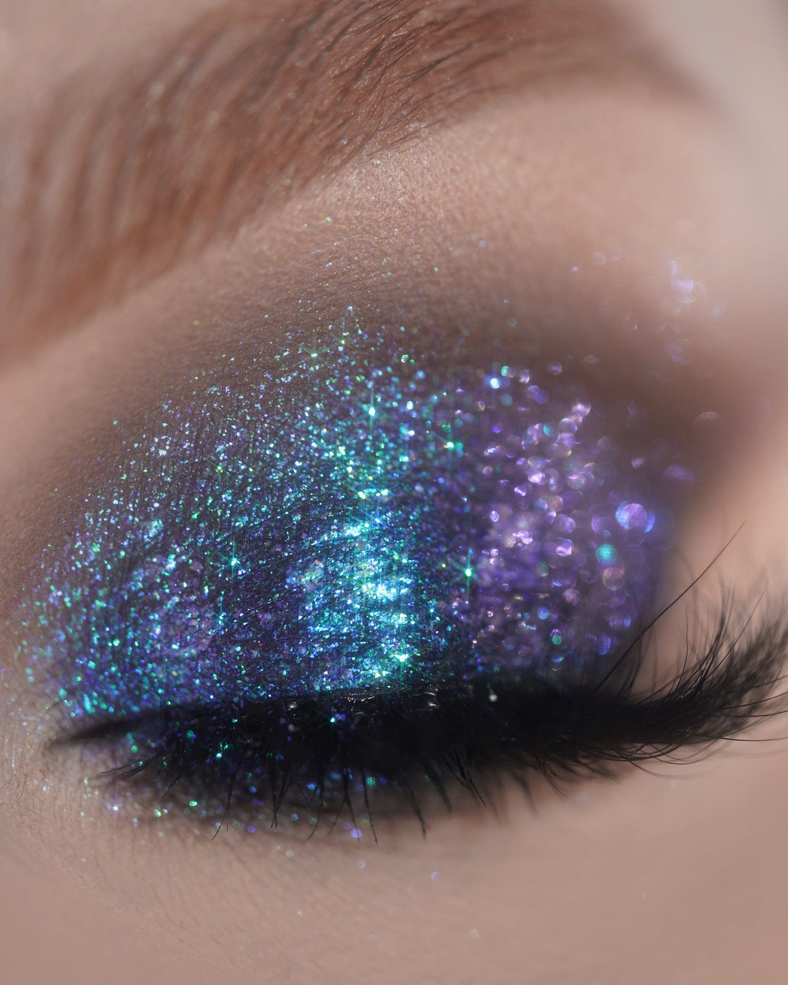 Moody Cow Opal Moonstone Multichrome Loose Eyeshadow - Karla Cosmetics