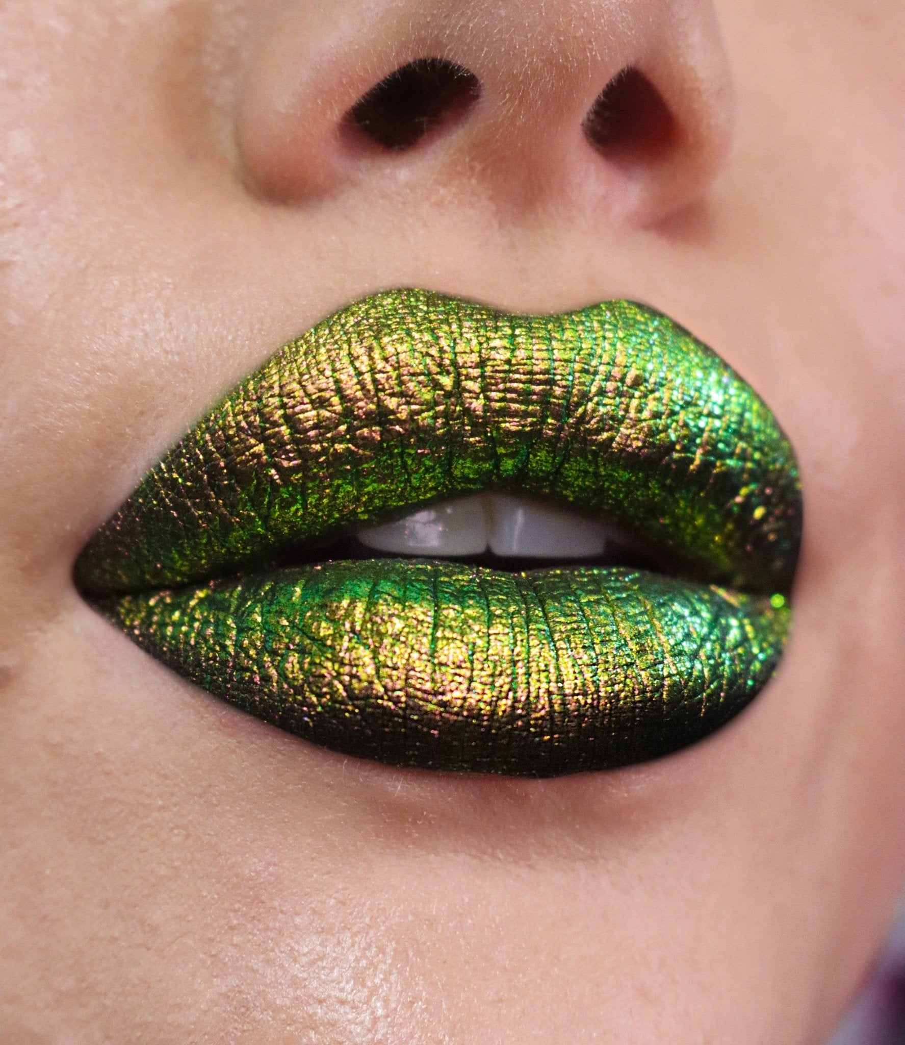 Sassy Pants Opal Moonstone Multichrome Loose Eyeshadow - Karla Cosmetics