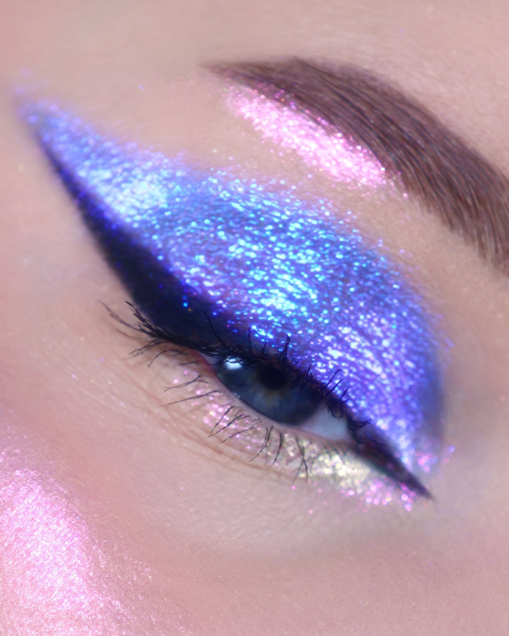 All Opal Moonstone Loose Eyeshadows - Karla Cosmetics