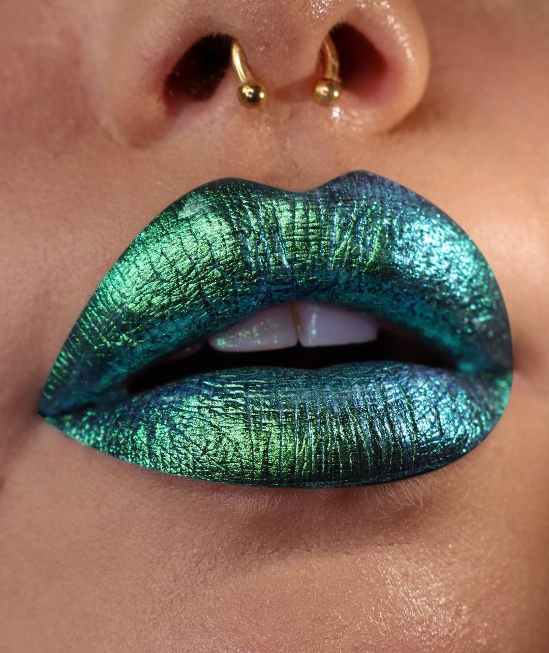 Sweetdreams Opal Multichrome Loose Eyeshadow - Karla Cosmetics