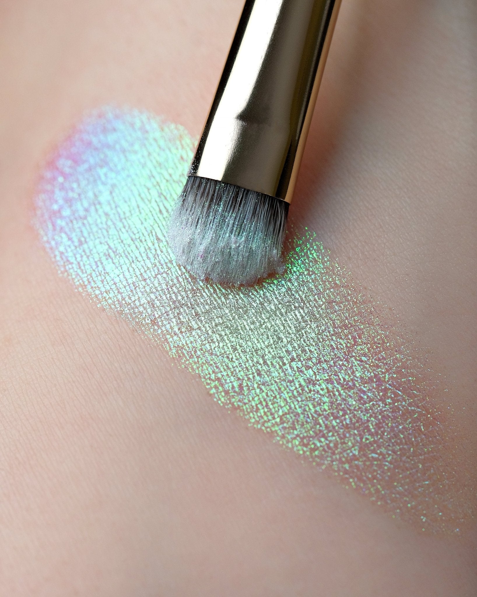 Sweetdreams Opal Multichrome Loose Eyeshadow - Karla Cosmetics