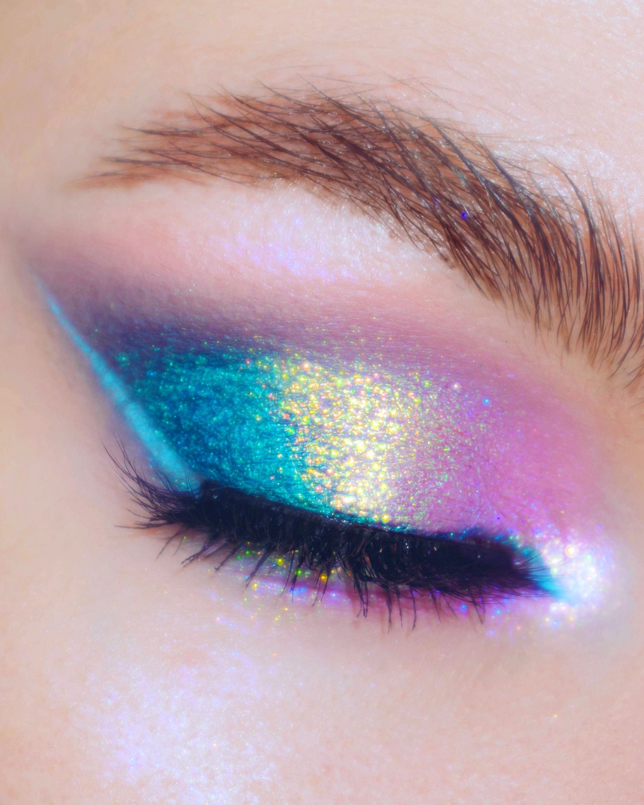 Opal Multichrome Loose Eyeshadows
