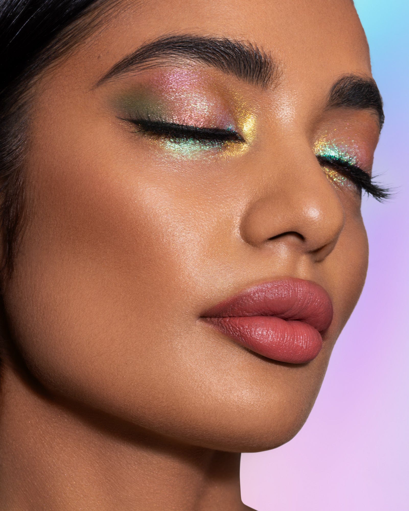 Velvet Dreams Opal Multichrome Pressed Eyeshadow - Karla Cosmetics