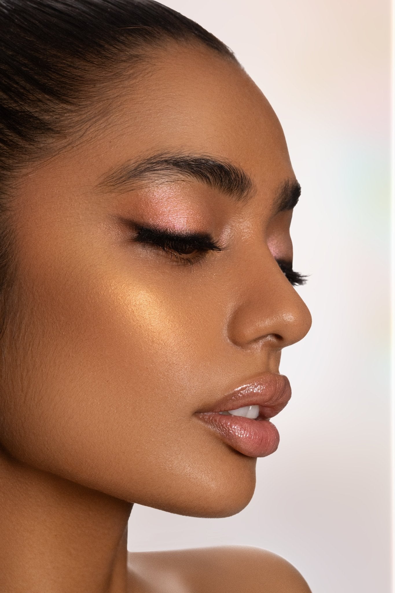 Sea Shimmer Seamless Satin Highlighter - Karla Cosmetics