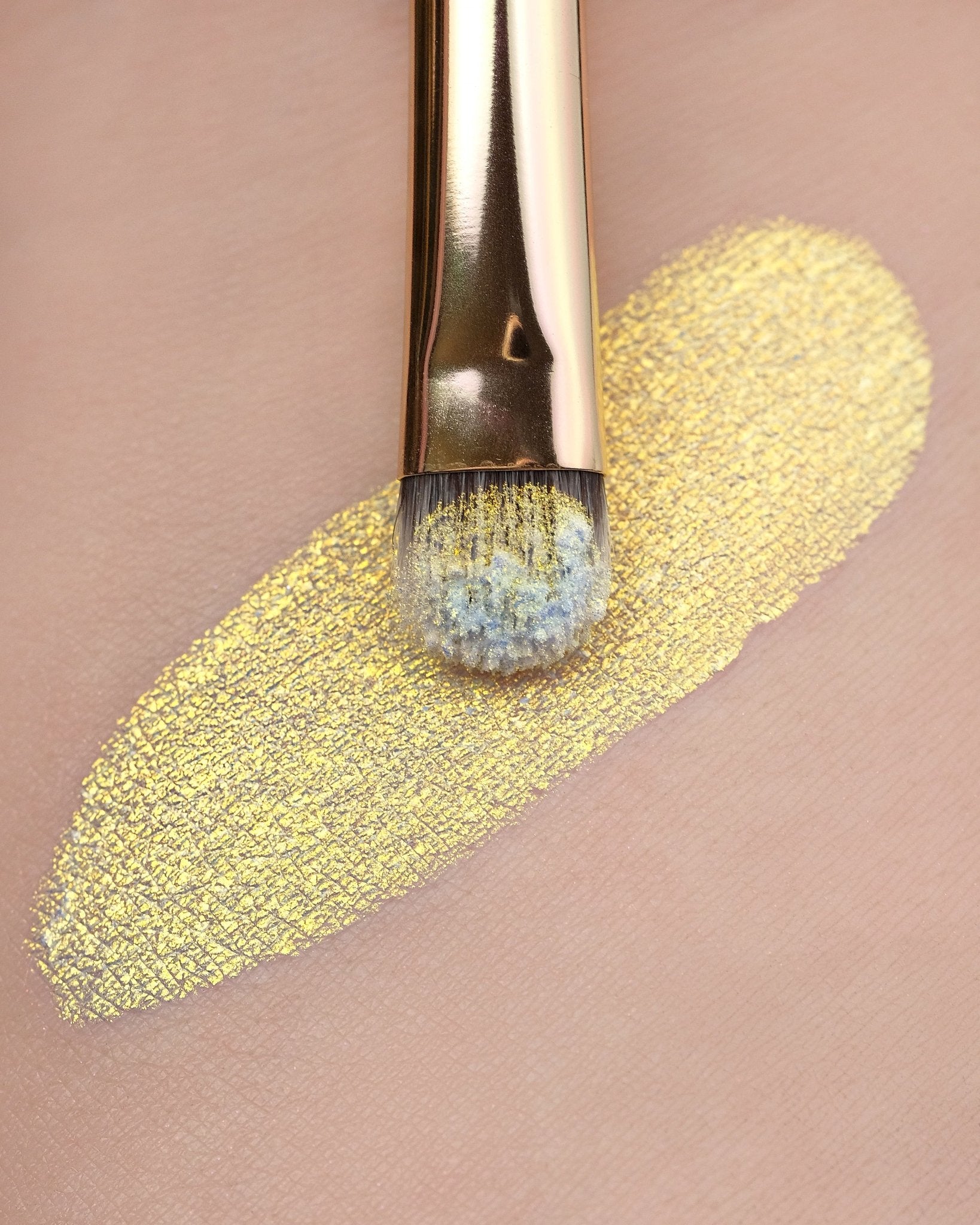 Shooting Star Opal Multichrome Loose Eyeshadow - Karla Cosmetics