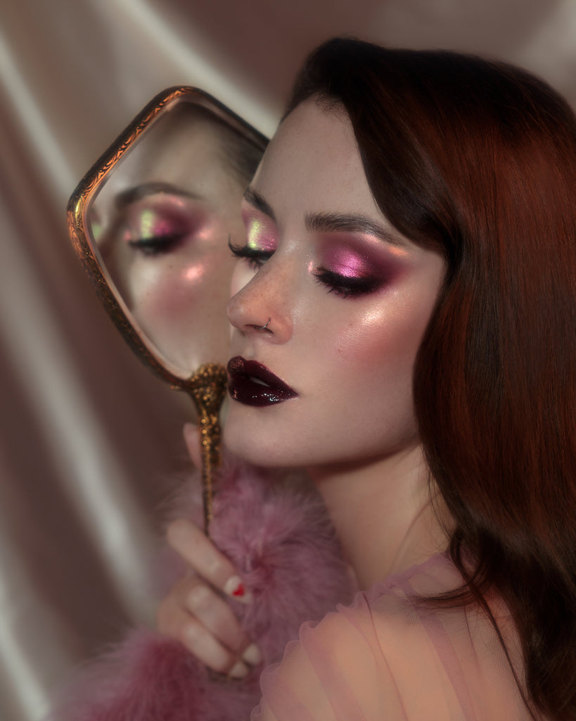 burgundy box Eye Shadow Karla Cosmetics 